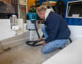 It's easier with an industrial hoover like the one from Makita