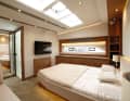 Prestige 680 Fly: Owner's cabin