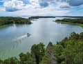 On the Slottsundet towards Lumparn. The inland lake can be seen in the background of the picture