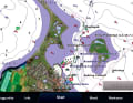 Für die Navigation sind Tiefenlinien und Seezeichen wichtiger als Bilder, darum wird standardmäßig das Foto-Overlay nur an Land eingeblendet | Screenshot: Olaf Schmidt