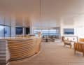 Relaxation zone: The beach club with adjoining spa and gym is airy and comparatively bright.