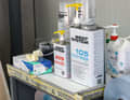 The epoxy resin from West System in practical pump containers