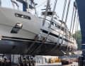 On the ropes: Pierluigi Ausonio designed the hull of the FAST50 from Baglietto. Thanks to its shallow draught, it can also navigate shallower waters.