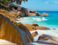 Pointe Cap Barbi im Nordwesten La Digue mit Blick zum Ave Maria Rock