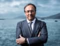 Massimo Perotti, Executive Chairman von Sanlorenzo, erklärte, das Unternehmen habe sich entschieden, die PNC-Initiative zu unterstützen, um Arbeitsplätze zu sichern, Italiens Yachtbau-Expertise zu bewahren und zur langfristigen Entwicklung der lokalen Schiffbausindustrie beizutragen..