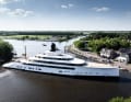 Die 100-Meter-Giga wird im Kanal vor der Werft gedreht.