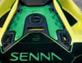 Limitiert: Sea-Doo plant 1.991 Exemplare des RXP-X Senna 350 zu fertigen. Zahlreiche grafische Elemente erinnern an den 1996 verstorbenen Formel-1-Fahrer Ayrton Senna.