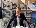 Stefano Pastrovich präsentiert die Kreuzfahrt-Yacht für Fans von Boutique-Hotels.