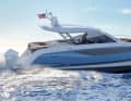 The new catamaran from Four Winns can be motorised with a maximum of 2 x 350 hp outboards.