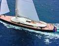 "Salute" (56 m, 2008) segelt mit dem höchsten Alumast der Welt. | elt.
