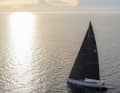 Kurs Horizont: "Be Cool" segelt dem finnischen Sonnenuntergang entgegen.