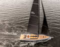 Harmonious: The Lignia deck covering is in no way inferior to teak. The width of 6.80 metres extends almost all the way to the stern. No expense was spared on the skylights.