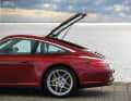 Letzter 911 mit Heckklappe. 997 Targa 4 und 4S bekamen einen neuen Allradantrieb mit Lamellenkupplung und ein Sperrdifferenzial an der Hinterachse.