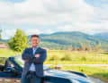 Seit 18 Jahren ist Porsche-Fan Christian Reyer nun im Geschäft. Über 10.000 Fahrzeuge hat er schon in alle
Welt transportiert und weiß somit sehr genau über alle Feinheiten dieses Geschäftes Bescheid.