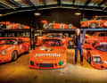Natürlich dominiert dieses unverkennbare Orange diese bemerkenswerte Sammlung – aber was darf man anderes erwarten... bei Jägermeister?