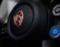 Porsche Taycan Turbo GT mit E-Shift Mode-Schalter am GT-Sportlenkrad