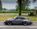 Exklusives Vergnügen: Vom 911 SC in Meteormetallic wurden zum Jubiläum 1981 nur 200 Fahrzeuge produziert.