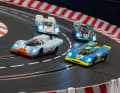 Damit jedes Detail stimmt, wälzen die Konstrukteure alte Rallye-Bücher, werten Fotos aus dem Porsche-Archiv und dem Internet aus. Aber immer wieder gibt es Rennsport-Fans, die meinen, Fehler ausgemacht zu haben. Wie war die Spoilerstellung bei welchem Rennen? Welcher Scheinwerfer war nach dem Unfall in Runde 8 abgeklebt? – Fragen der Macher bei Stadlbauer.
