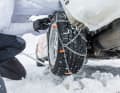 Versuch macht klug: Der Schneeketten entledigte sich  der 944 Turbo schon nach  relativ kurzer Fahrzeit.