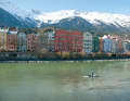 The snow-covered mountains at the starting point in Innsbruck form an impressive backdrop, but also signal the cold.  At minus four degrees, the Inn project got off to an uncomfortable start the day after the tranquil test round.