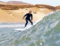 The wave runs forever in Chicama, but is tame enough to allow even non-professionals to make many turns.