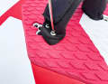 All loops on the Severne Psycho are fixed with double Allen screws.