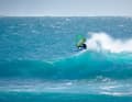 Every summer, the wave pros travel from one World Cup to the next - not! At least not in 2020. So this summer, Leon Jamaer and his mate Leif Bischoff once again took a down-to-earth campervan trip to wherever there was wind and waves and where the coronavirus situation allowed. As far as the conditions in Sardinia, Carro and Brittany were concerned, the two almost had to thank the virus.