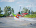 Dolce Vita made in Austria – neben Top-Windsurfbedingungen hat das Burgenland beste Weine und mit Wien eine Kulturmetropole von Weltrang zu bieten.