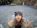 Sascha's great new passion: daily ice baths in the pool at home.