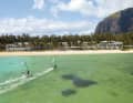 Wer Mauritius sagt, meint meist die berühmten Wavespots der Insel. Dabei ist sie auch ein wunderbares Revier für Genusssurfer.
