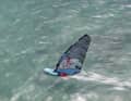 Das Naish Cam Freerace wirkt besonders sportlich-straff und bietet top Speed bei jedem Wind.