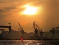 Sunset-Session vor dem Hafen in La Ciotat