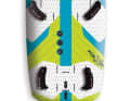 Foilboards with a moderate strap position are ideal