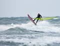 With its compact length, the Bruch Boards Happy scores particularly well for wave moves and in moderate conditions.