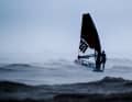 Extreme conditions on the penultimate day of the iQFOiL Games in Cadiz