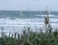 Wave beginners will also find ideal conditions on the peninsula