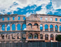 Sehenswert: Die Altstadt von Pula mit dem "Collosseum"