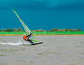 Der Windsurfing-Club Wesermünde ist im Racing („Wurster Langschlag“) und Speedsurfen sehr engagiert und Anlaufstelle für Studierende in Bremerhaven.