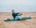 When performed correctly, this is one of the nastiest ab/core exercises ever, as the muscles have to constantly keep the body in balance. I recommend using a weight between 1 and 5 kg, which you move in a large circle in front of your body with your arms stretched out.