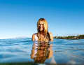 Waterwoman: Die gebürtige Kanadierin Shawna Cropas ist nur schwer aus dem Wasser zu kriegen. Kein Wunder, dass sie sich Maui als Zuhause ausgesucht hat.