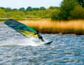 Innere Schlei: Nicht nur für Topsurfer wie Gunnar Asmussen einperfektes Revier. Auf der oft stehtiefen Schlei kommen auch Aufsteiger und Freestyler auf ihre Kosten.