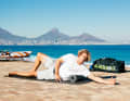Lockern des seitlichen Rumpfes (Latissimus) mit der Blackroll