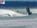 Anspruchsvolle Bedinungen mit böigem Wind und etwas Swell