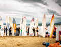 Fast 30 Windsurf-Nostalgiker kamen an den Lipno-Stausee