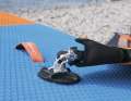 A universal joint is particularly advantageous for large boards.