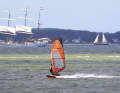 There are few places where the windsurfing culture is as lively and present as in Kiel. In the immediate vicinity, there is the whole programme, from shallow lagoons to robust wave spots.