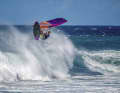 Anton delivered good wave rides and spectacular aerials despite the unusual wind direction (from the right).