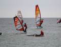 surf-Redakteur Manuel Vogel ging am zweiten Tag des Surf-Festivals 2024 mit den Teilnehmern des Kids Camps aufs Wasser