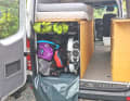 Der Surfbus-Ausbau ist immer individuell. Wir geben euch etwas Inspiration für den Einbau einer "Surfgarage"...