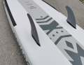 The two centre fins make the difference for wing suitability.